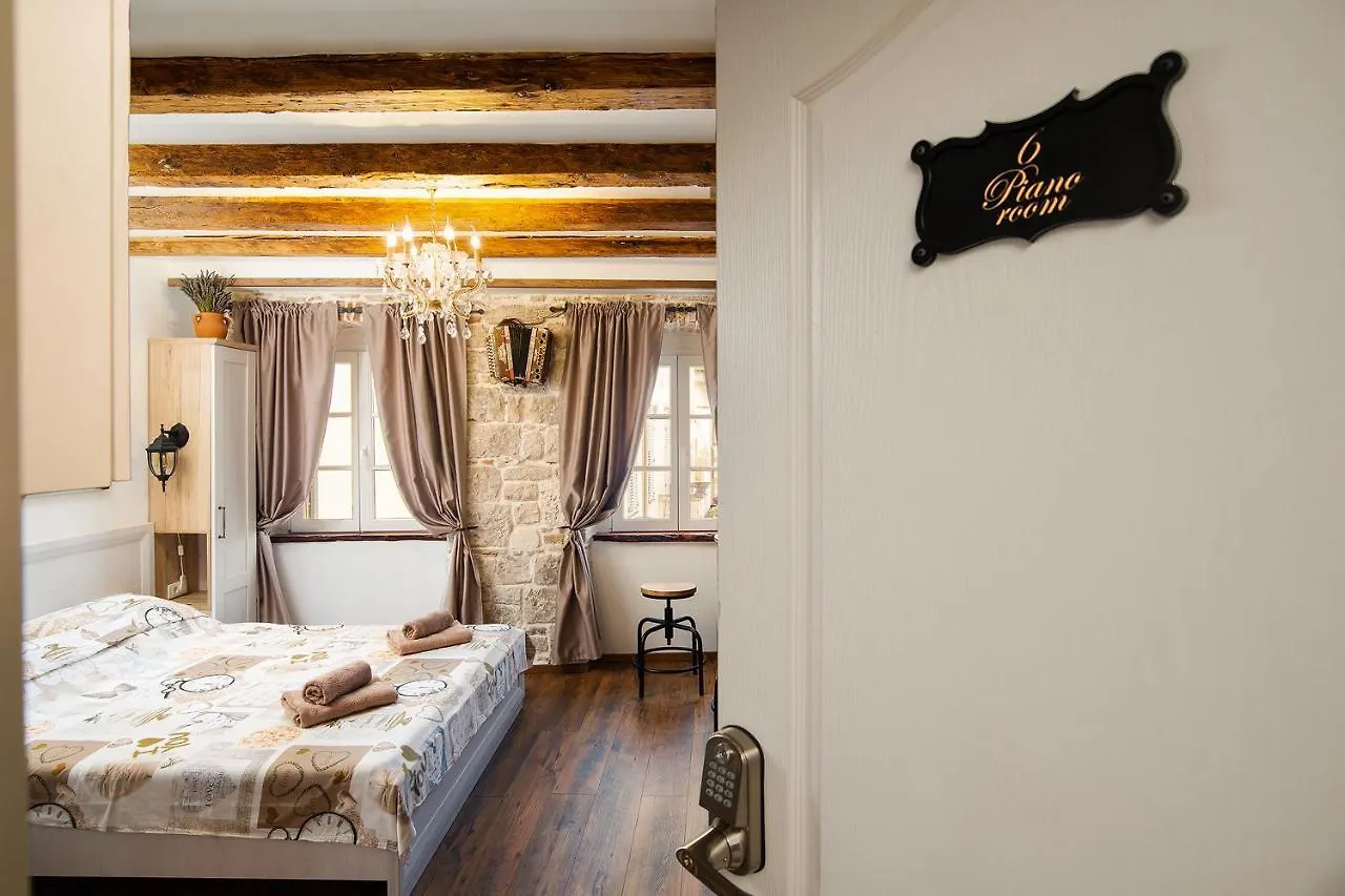 Domus Maximus Apartment Pula